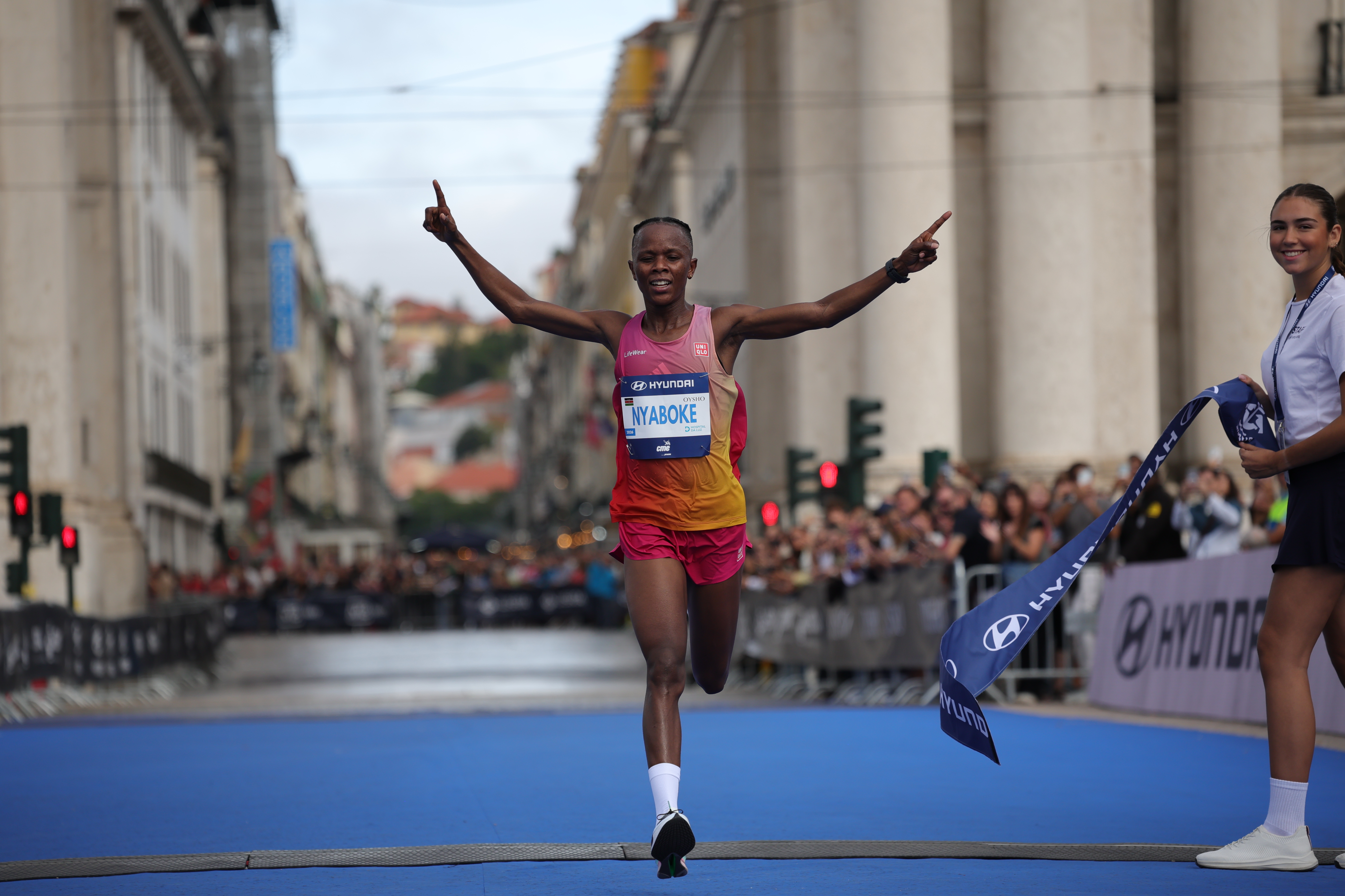 From Japan to the Top of Portugal: Dolphine Omare Leaves the Field Stranded at Lisbon Half Marathon